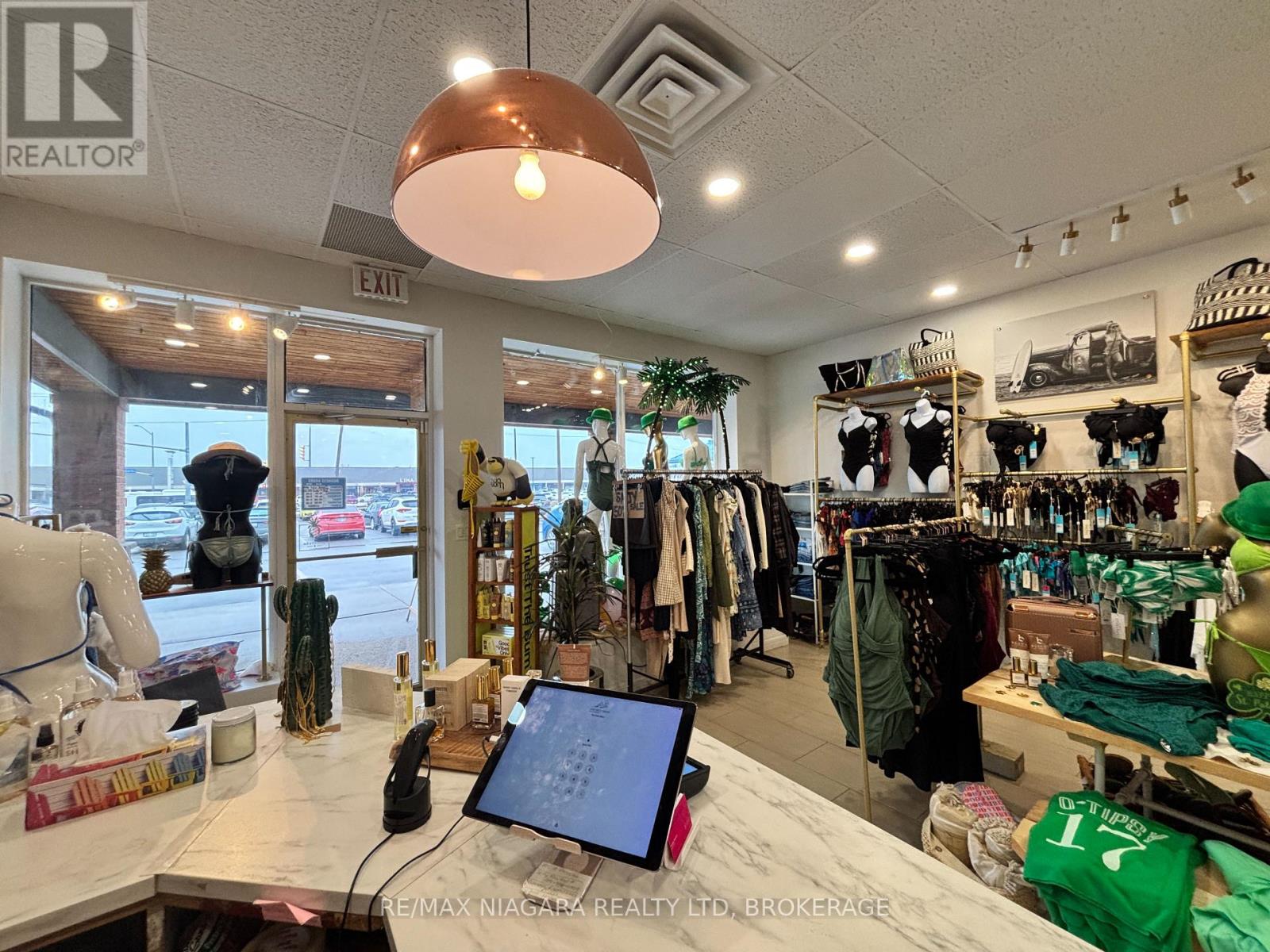 Unit #22 - 100 Fourth Avenue, St. Catharines, Ontario  L2S 3P2 - Photo 3 - X12879964