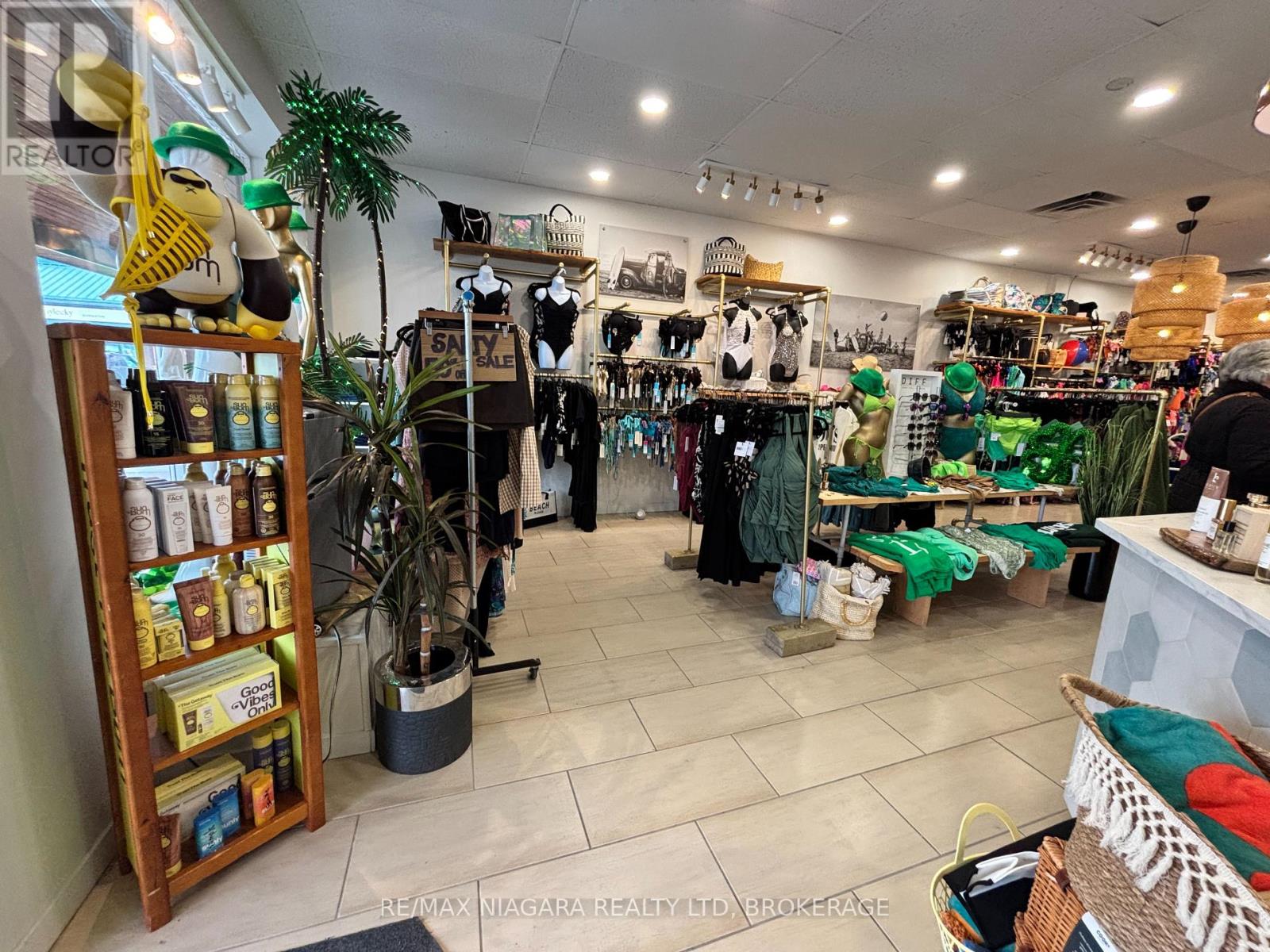 Unit #22 - 100 Fourth Avenue, St. Catharines, Ontario  L2S 3P2 - Photo 4 - X12879964