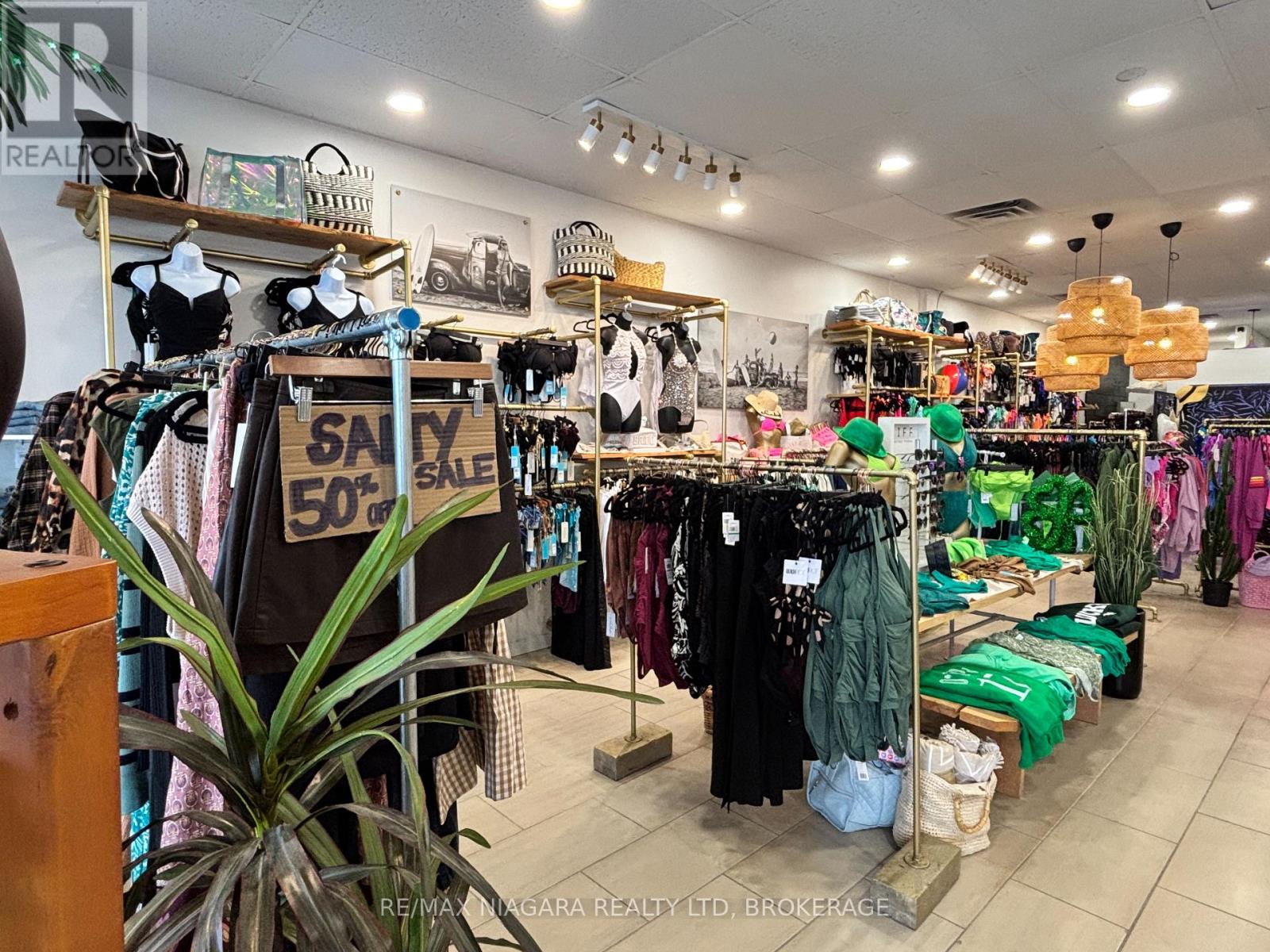 Unit #22 - 100 Fourth Avenue, St. Catharines, Ontario  L2S 3P2 - Photo 5 - X12879964