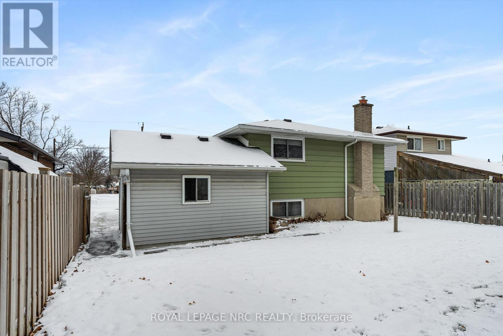16 Appleford Road, St. Catharines, Ontario  L2P 3M3 - Photo 34 - X12880006