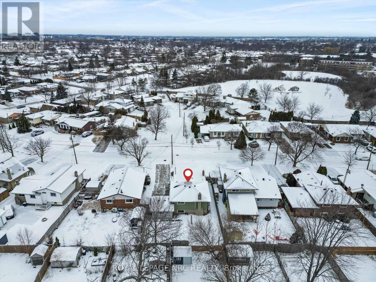 16 Appleford Road, St. Catharines, Ontario  L2P 3M3 - Photo 41 - X12880006