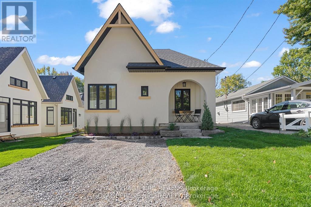 281 Elmwood Avenue, Fort Erie, Ontario  L0S 1B0 - Photo 1 - X12880058