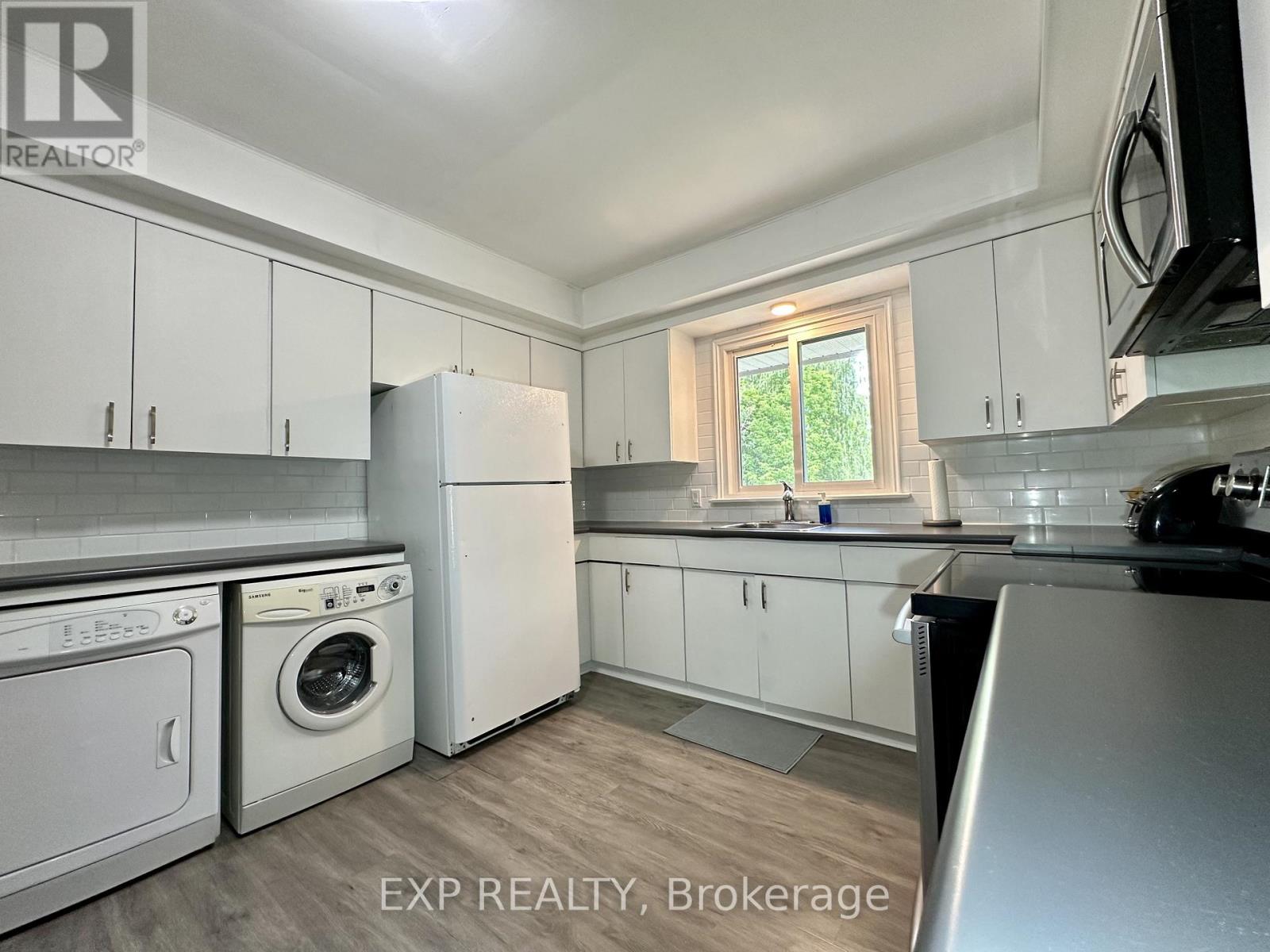 16 Broadview Avenue, St. Catharines, Ontario  L2T 2H3 - Photo 14 - X12880112