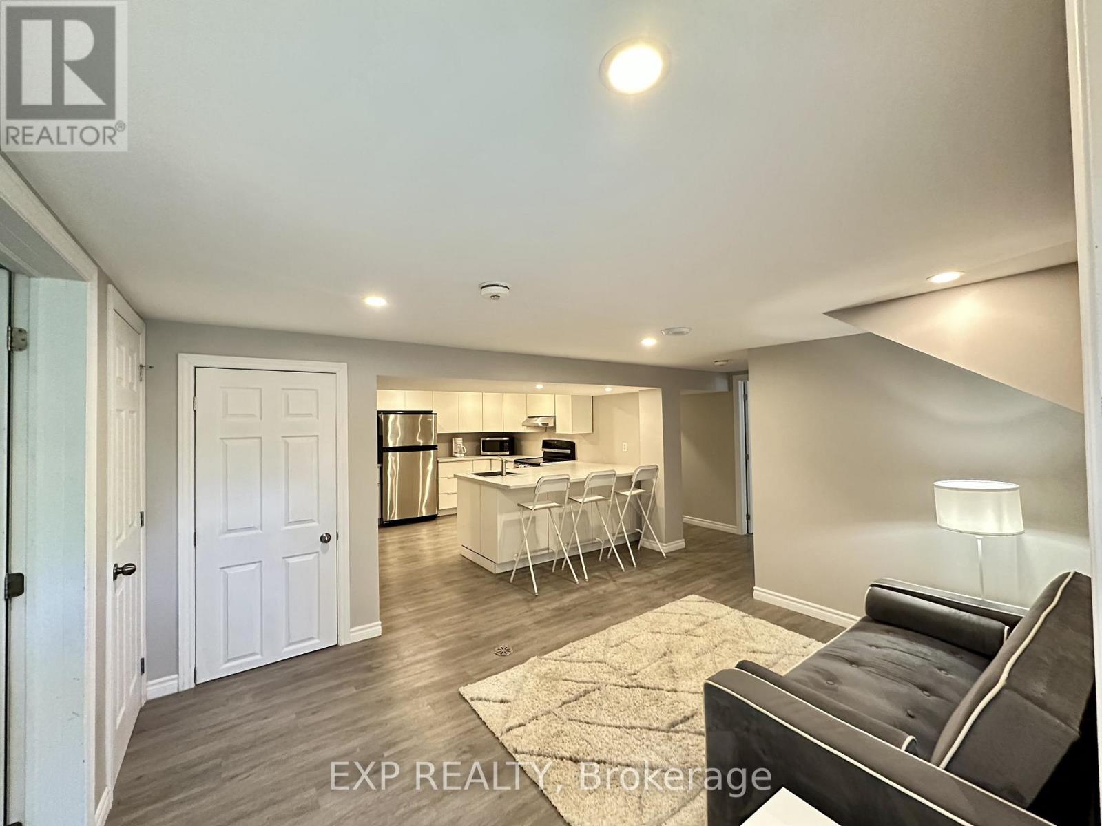 16 Broadview Avenue, St. Catharines, Ontario  L2T 2H3 - Photo 33 - X12880112