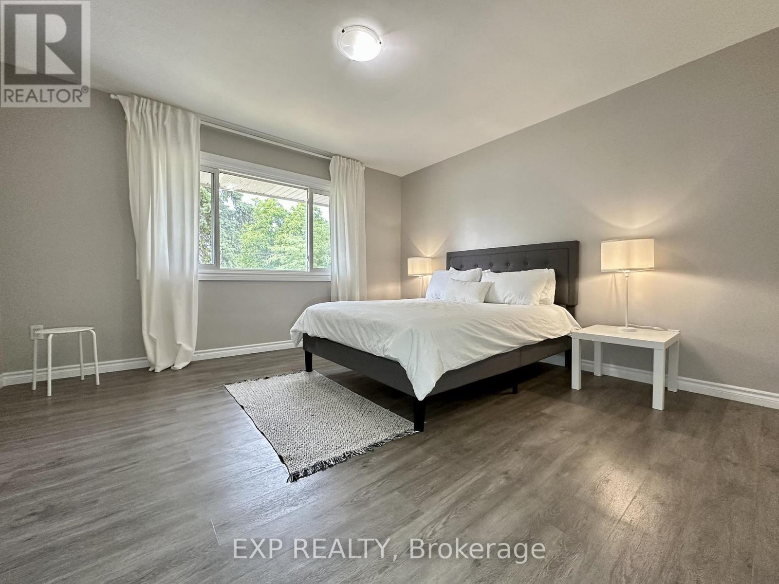 16 Broadview Avenue, St. Catharines, Ontario  L2T 2H3 - Photo 6 - X12880112