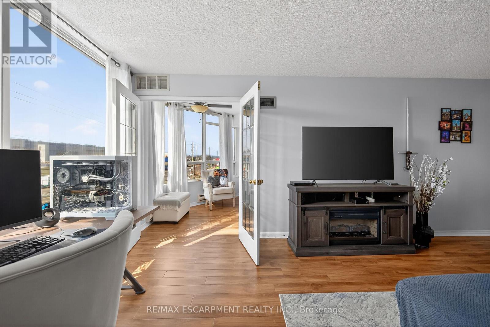 301 - 495 Highway 8, Hamilton (Stoney Creek), Ontario  L8G 5E1 - Photo 19 - X12873768