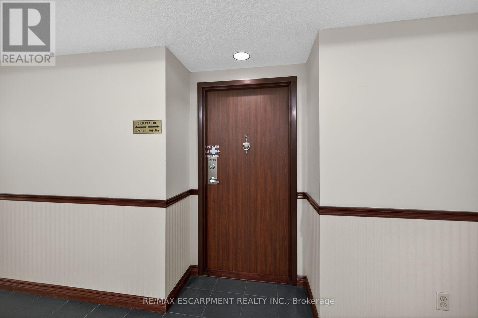 301 - 495 Highway 8, Hamilton (Stoney Creek), Ontario  L8G 5E1 - Photo 32 - X12873768