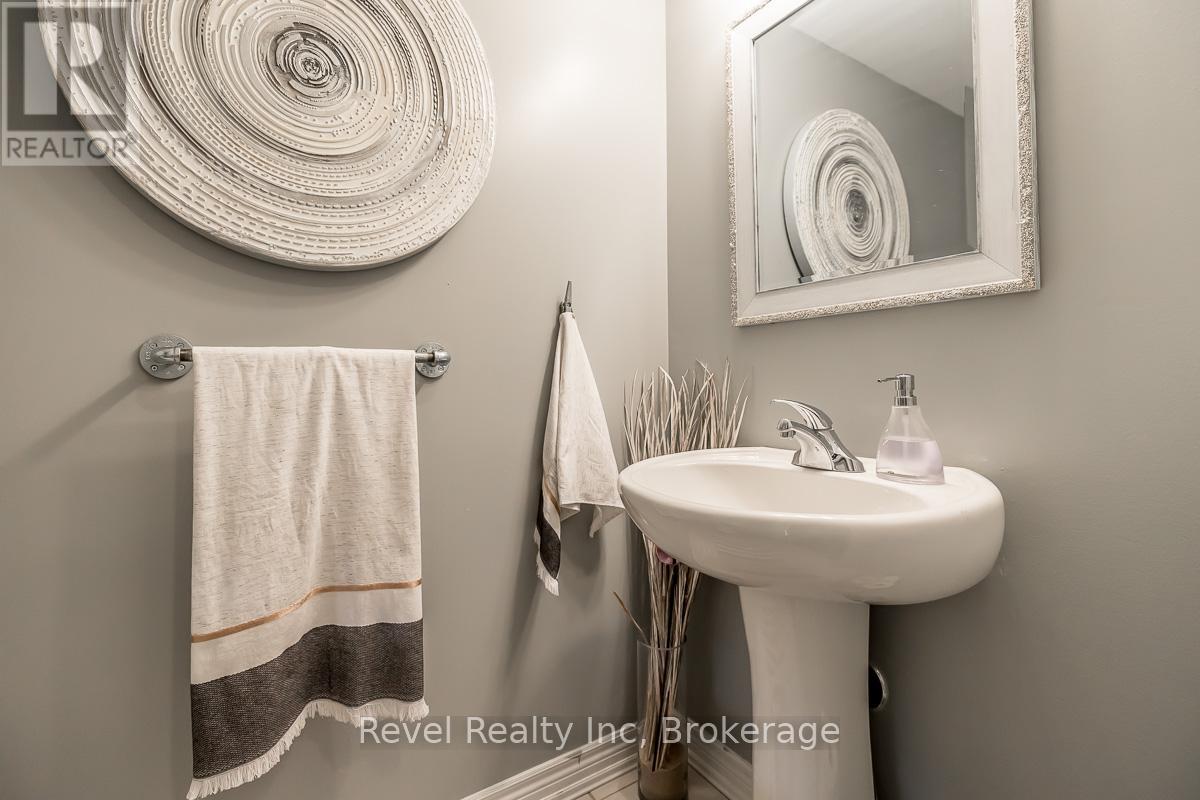 983 Cook Drive, Midland, Ontario  L4R 0E4 - Photo 6 - S12880020