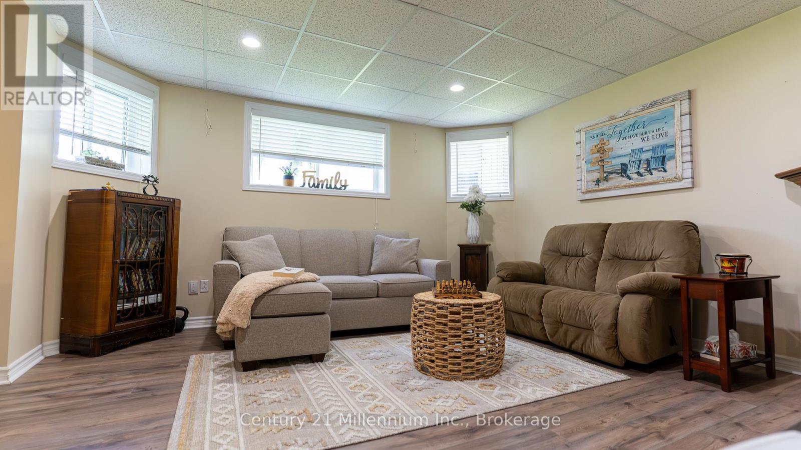 5 Sugar Maple Lane, Wasaga Beach, Ontario  L9Z 1P4 - Photo 19 - S12880108