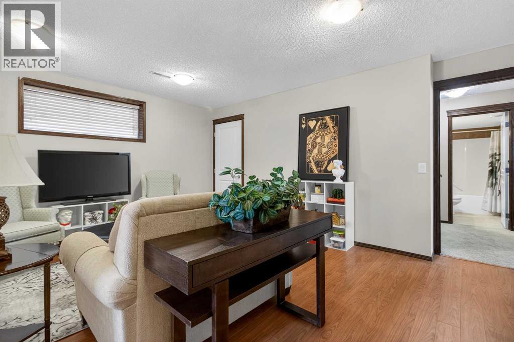 407 New Brighton Place Se, Calgary, Alberta  T2Z 4W5 - Photo 35 - A2292920