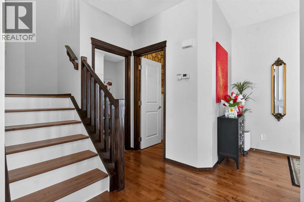 407 New Brighton Place Se, Calgary, Alberta  T2Z 4W5 - Photo 4 - A2292920