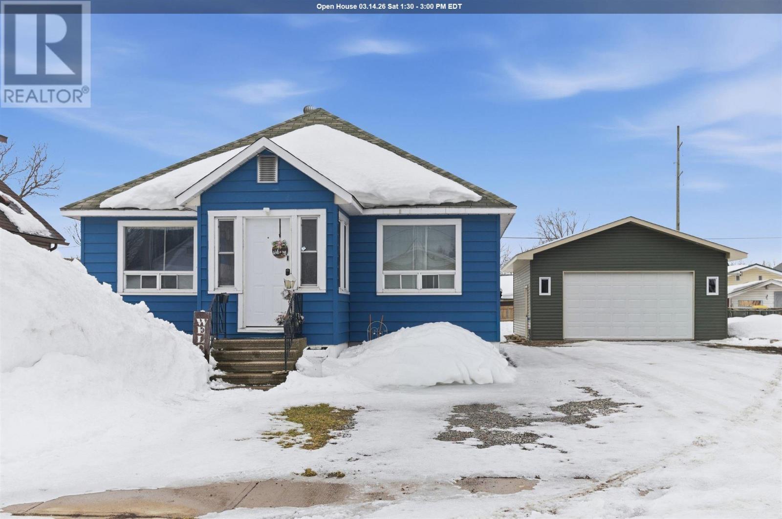 343 Franklin St, Sault Ste. Marie, Ontario  P6C 4A9 - Photo 1 - SM260459