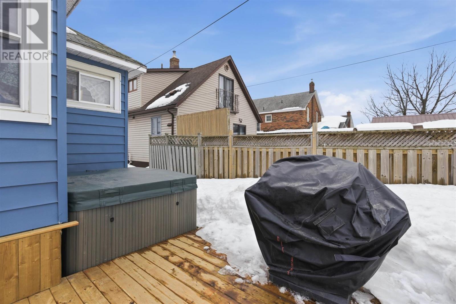 343 Franklin St, Sault Ste. Marie, Ontario  P6C 4A9 - Photo 3 - SM260459