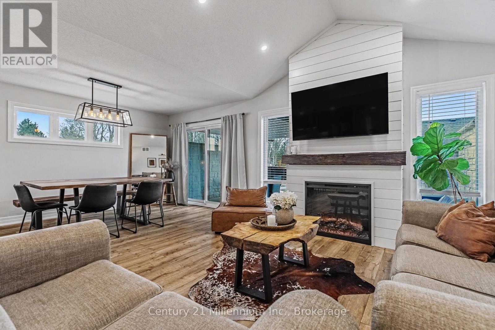 200 Eccles Avenue, West Grey, Ontario  N0G 1R0 - Photo 25 - X12879962