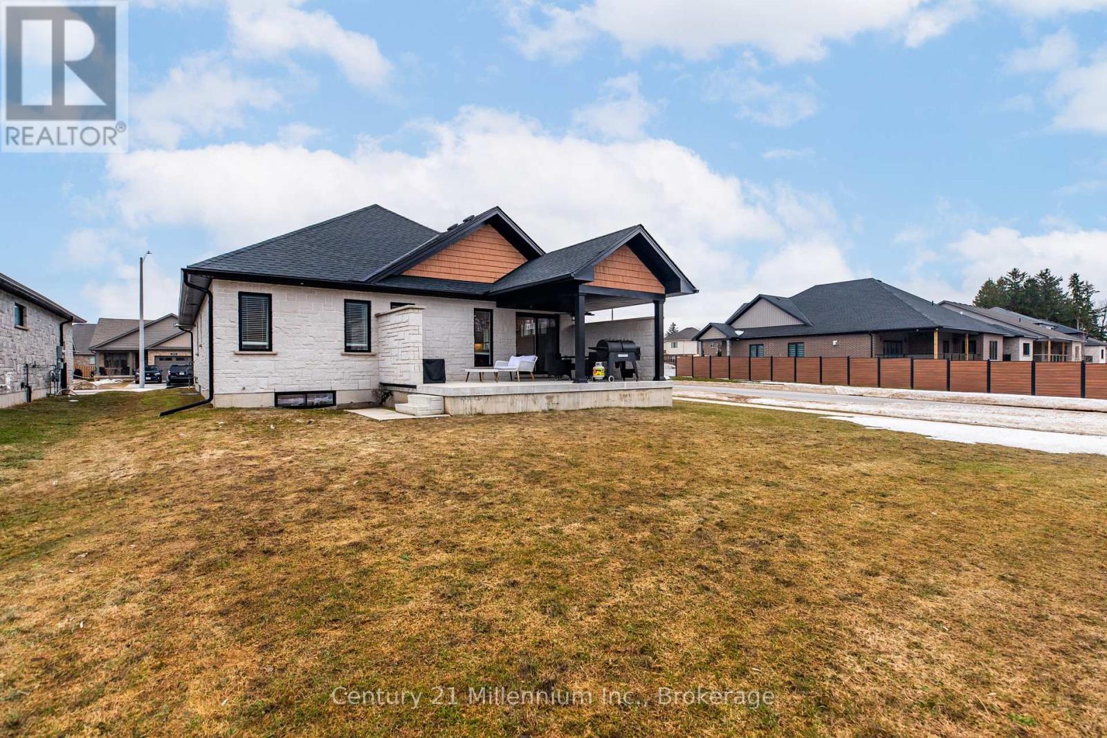 200 Eccles Avenue, West Grey, Ontario  N0G 1R0 - Photo 46 - X12879962