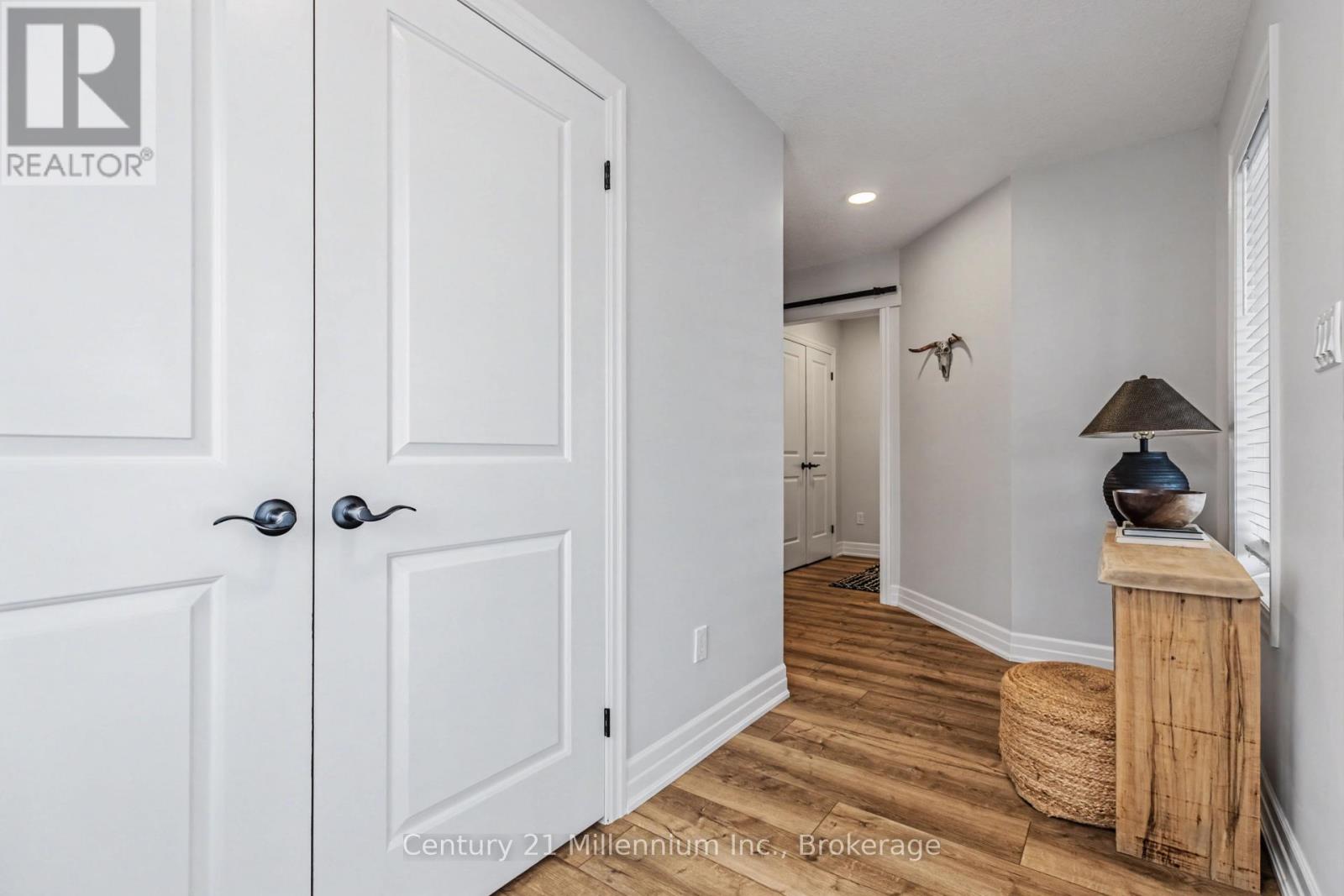 200 Eccles Avenue, West Grey, Ontario  N0G 1R0 - Photo 5 - X12879962