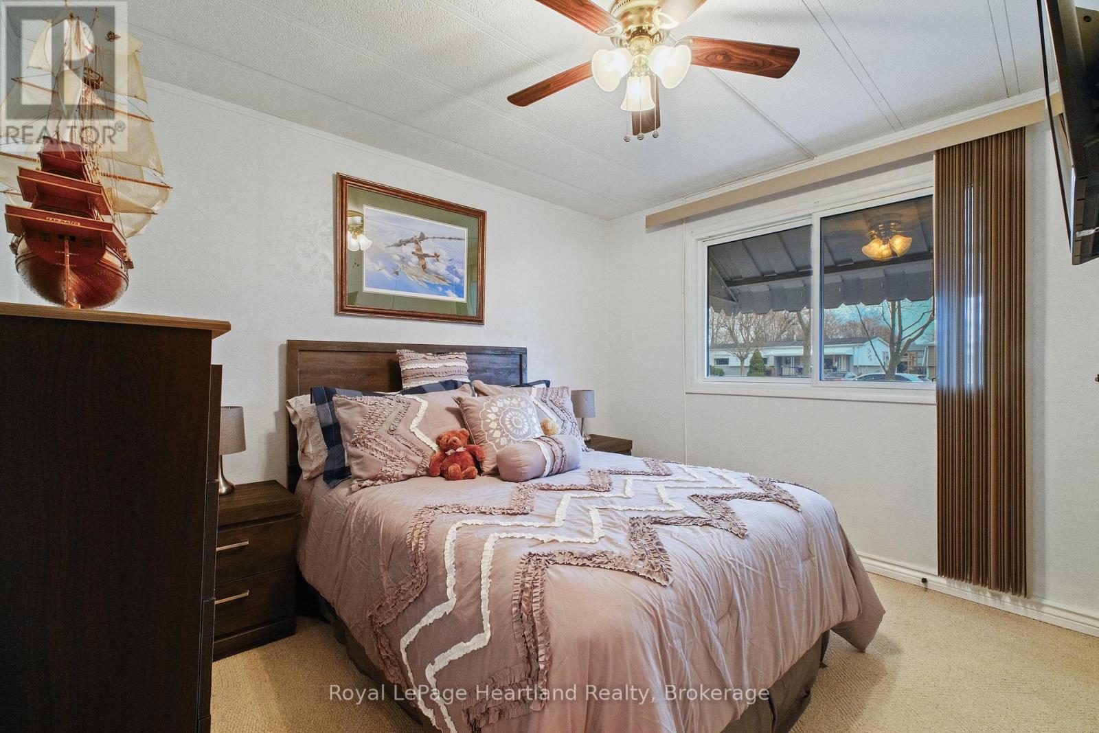 13 Cypress Point Crescent, South Huron (Stephen), Ontario  N0M 1T0 - Photo 23 - X12880094