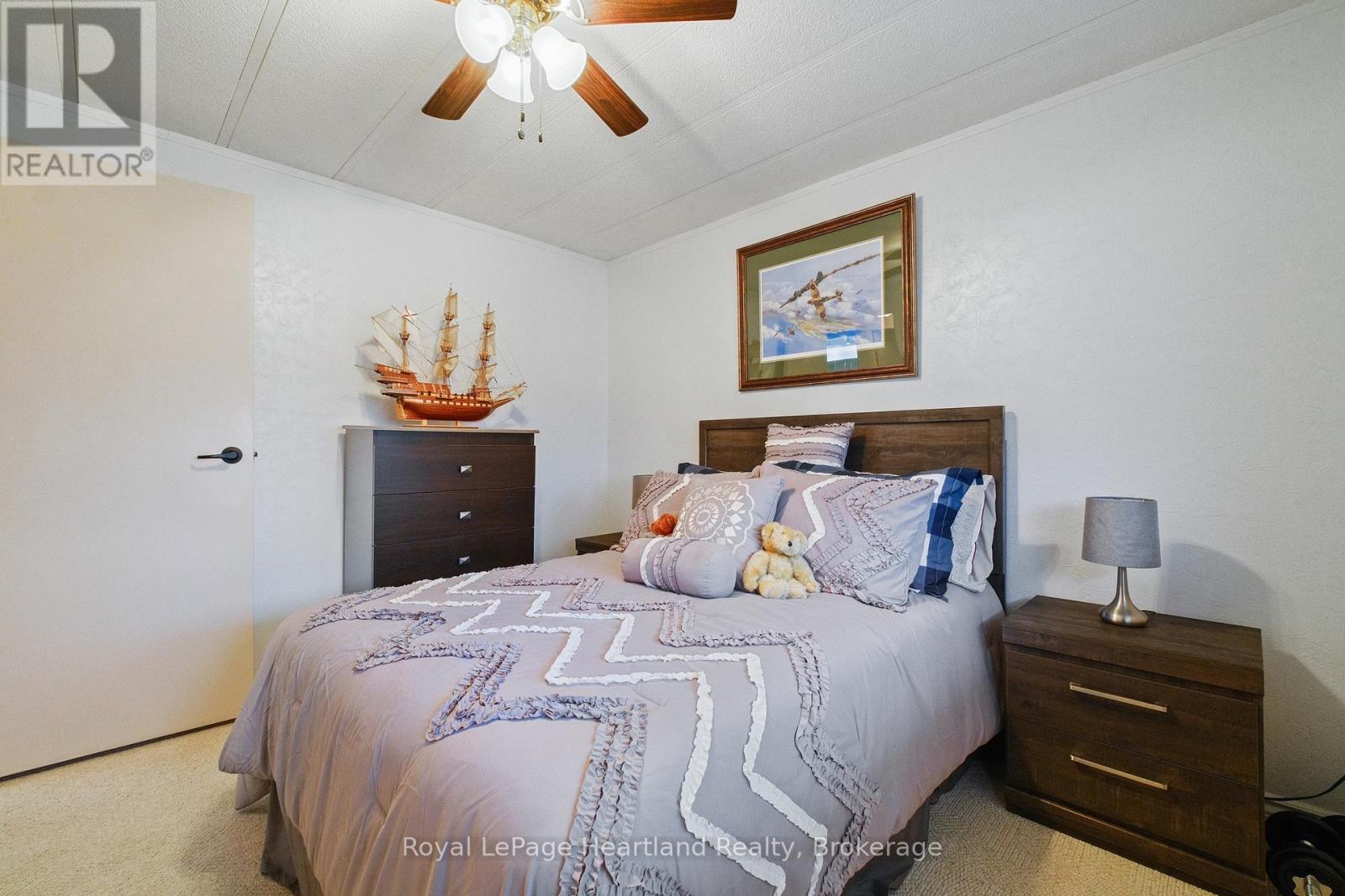 13 Cypress Point Crescent, South Huron (Stephen), Ontario  N0M 1T0 - Photo 24 - X12880094