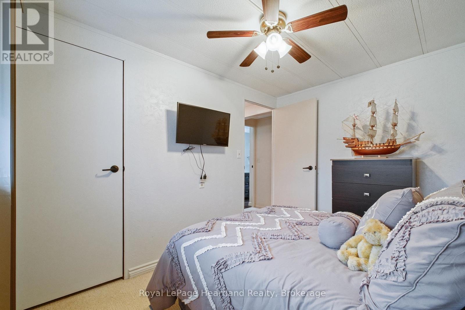 13 Cypress Point Crescent, South Huron (Stephen), Ontario  N0M 1T0 - Photo 25 - X12880094