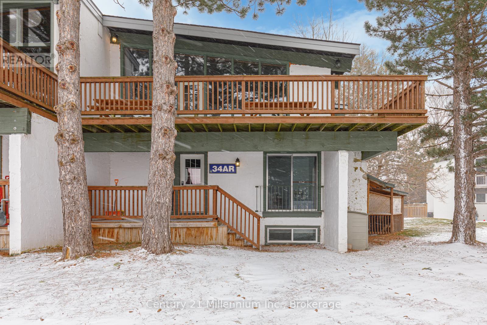 141 Kandahar Lane, Blue Mountains, Ontario  L9Y 0N3 - Photo 2 - X12880200