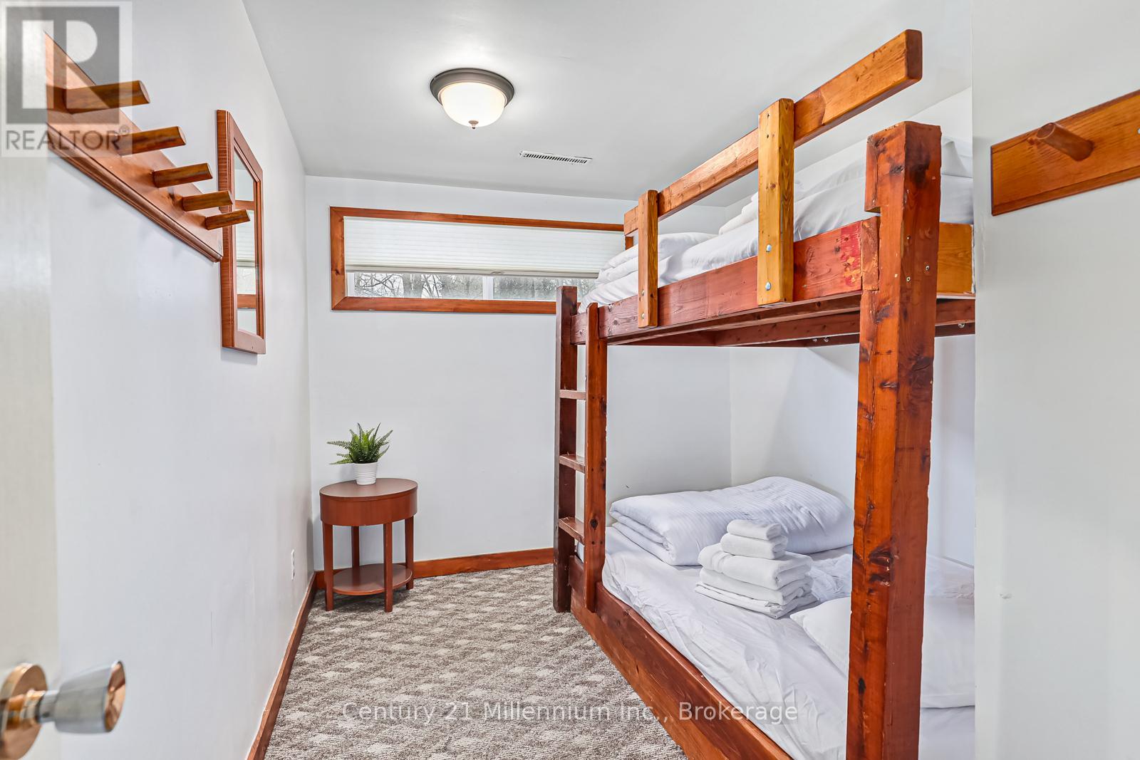 141 Kandahar Lane, Blue Mountains, Ontario  L9Y 0N3 - Photo 26 - X12880200