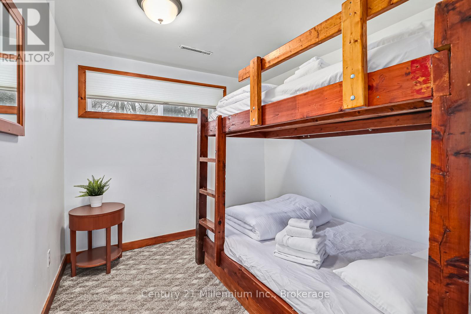 141 Kandahar Lane, Blue Mountains, Ontario  L9Y 0N3 - Photo 29 - X12880200