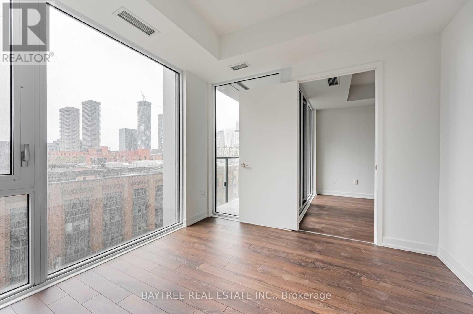 521 - 158 Front Street E, Toronto (Moss Park), Ontario  M5A 0K9 - Photo 17 - C12879994