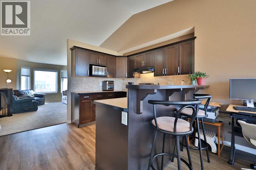 126 Keystone Terrace W, Lethbridge, Alberta  T1J 4A1 - Photo 10 - A2290503