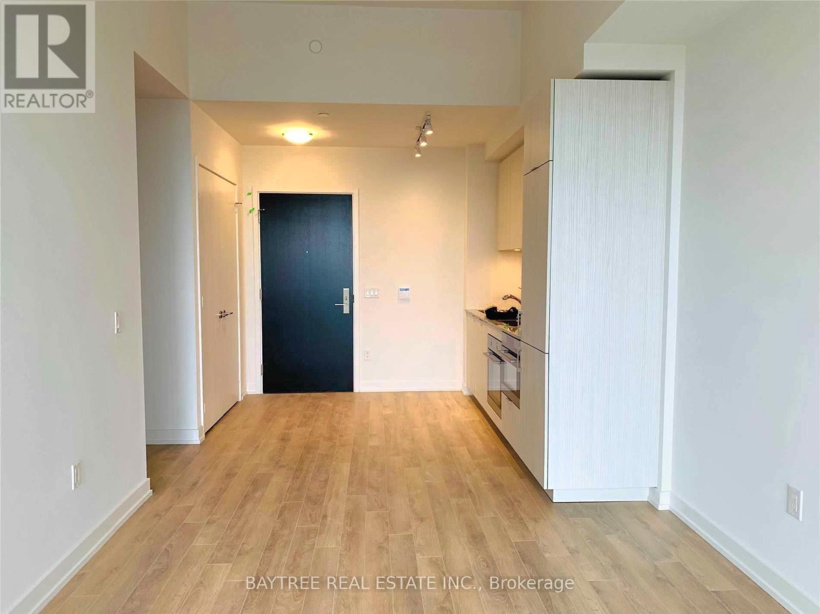 1020 - 158 Front Street E, Toronto (Moss Park), Ontario  M5A 1E5 - Photo 5 - C12879998