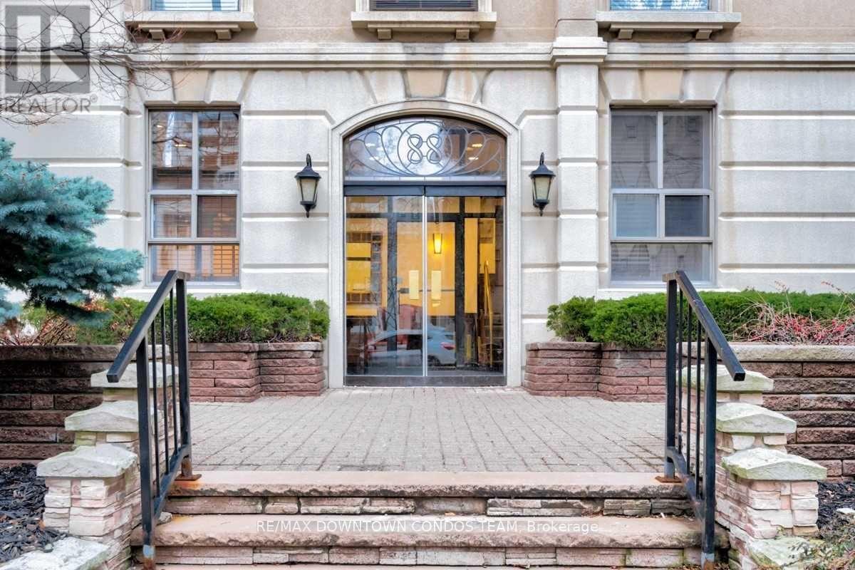 310 - 88 Charles Street E, Toronto (Church-Yonge Corridor), Ontario  M4Y 2W7 - Photo 2 - C12880012
