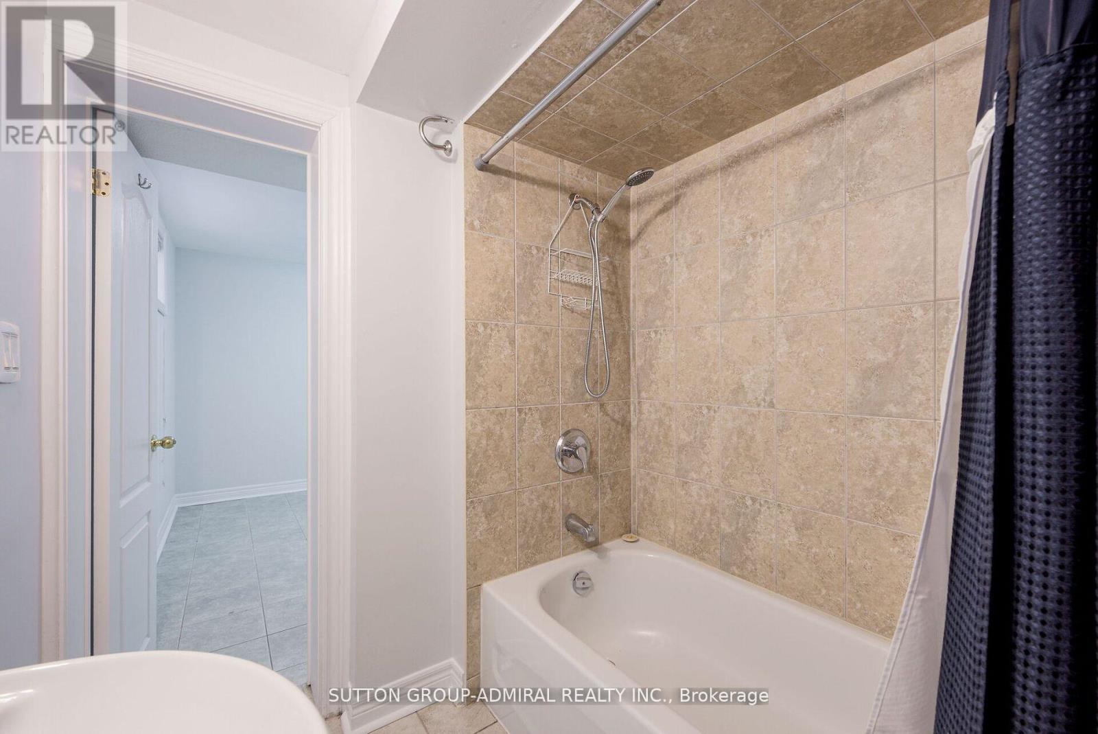 Bsmt - 52 Farrell Avenue, Toronto (Willowdale West), Ontario  M2R 1C9 - Photo 17 - C12880050