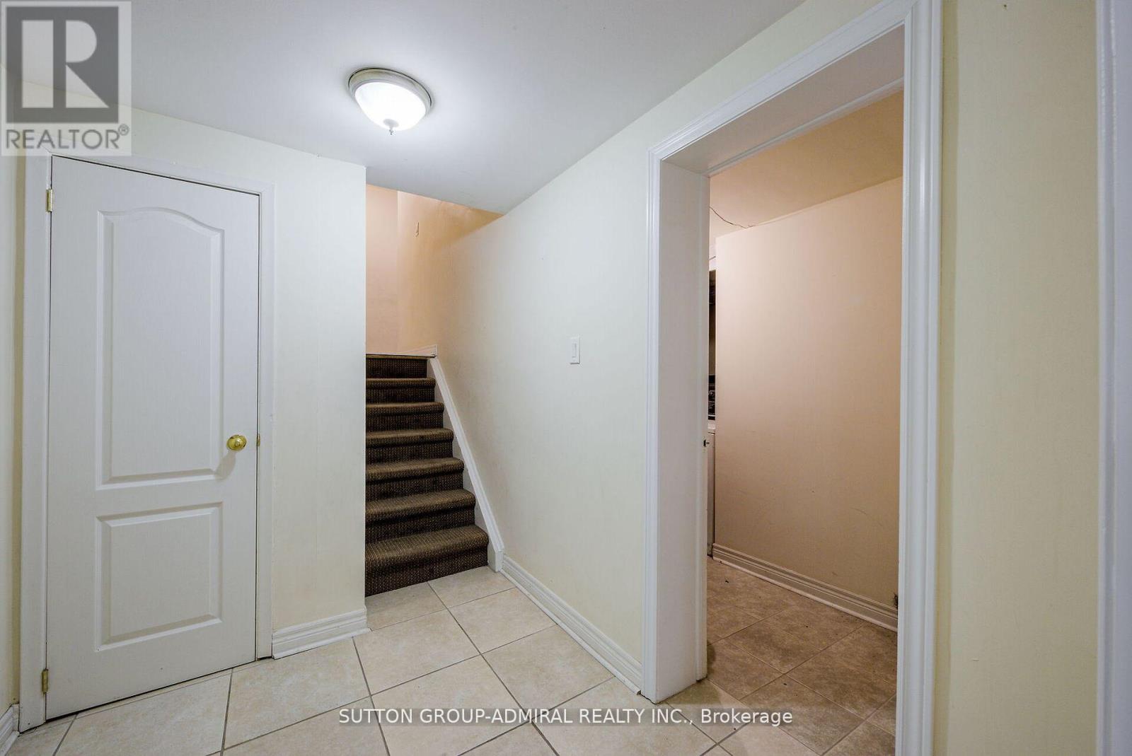 Bsmt - 52 Farrell Avenue, Toronto (Willowdale West), Ontario  M2R 1C9 - Photo 4 - C12880050