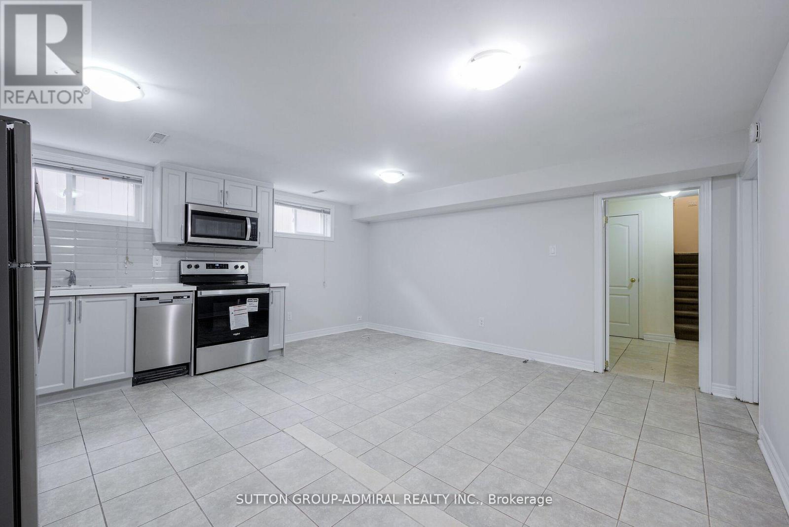 Bsmt - 52 Farrell Avenue, Toronto (Willowdale West), Ontario  M2R 1C9 - Photo 7 - C12880050