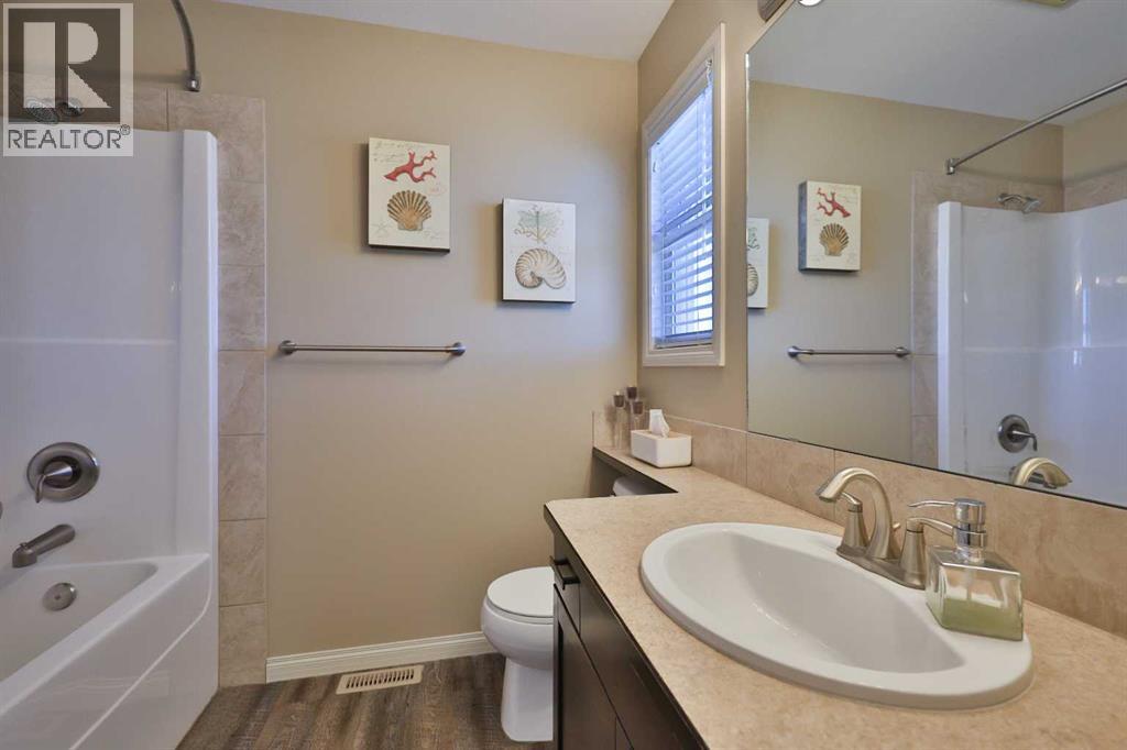 126 Keystone Terrace W, Lethbridge, Alberta  T1J 4A1 - Photo 25 - A2290503