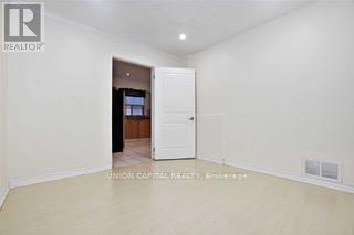 3 - 100 Rajah Street, Toronto (Englemount-Lawrence), Ontario  M6A 2J3 - Photo 7 - C12880118