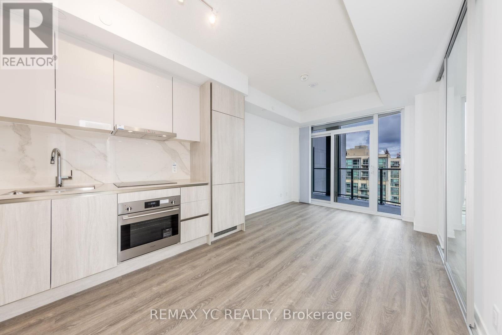 1703 - 180 Front Street E, Toronto (Moss Park), Ontario  M5A 0A9 - Photo 19 - C12880134