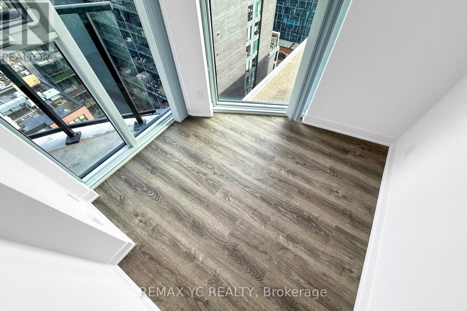 1703 - 180 Front Street E, Toronto (Moss Park), Ontario  M5A 0A9 - Photo 27 - C12880134