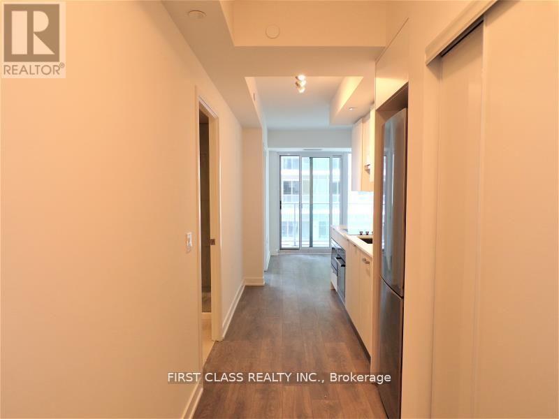 705 - 99 Broadway Avenue, Toronto (Mount Pleasant West), Ontario  M4P 0E3 - Photo 5 - C12880234