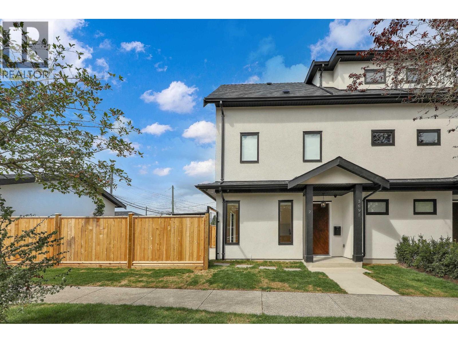 2 3695 E 26TH AVENUE, Vancouver, British Columbia