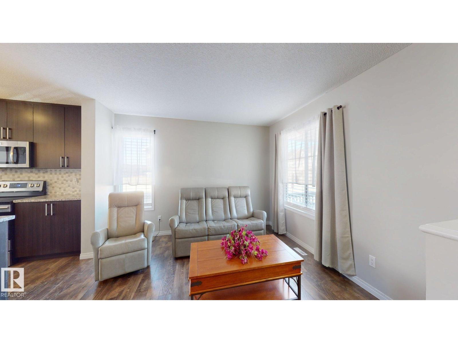 1275 Chappelle Bv Sw, Edmonton, Alberta  T6W 3R1 - Photo 5 - E4477304