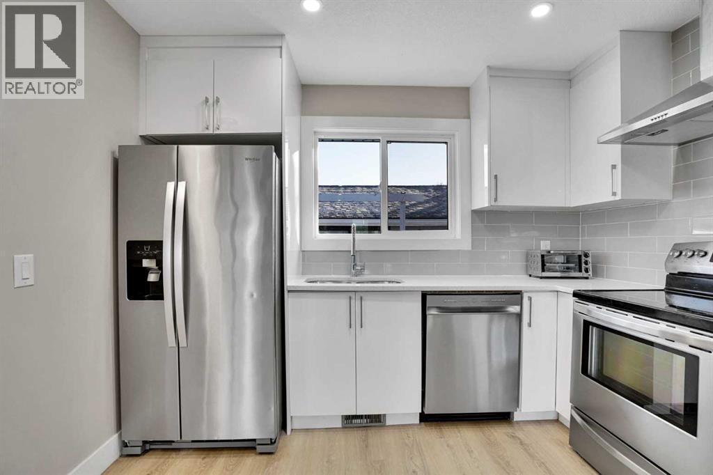 6060 Madigan Drive Ne, Calgary, Alberta  t2a 5p8 - Photo 9 - A2280614