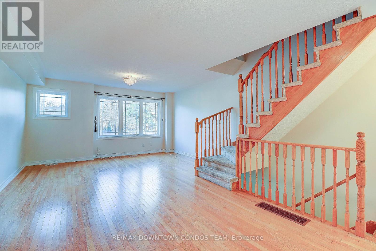 4271a Lawrence Avenue E, Toronto (West Hill), Ontario  M1E 2S8 - Photo 19 - E12879960