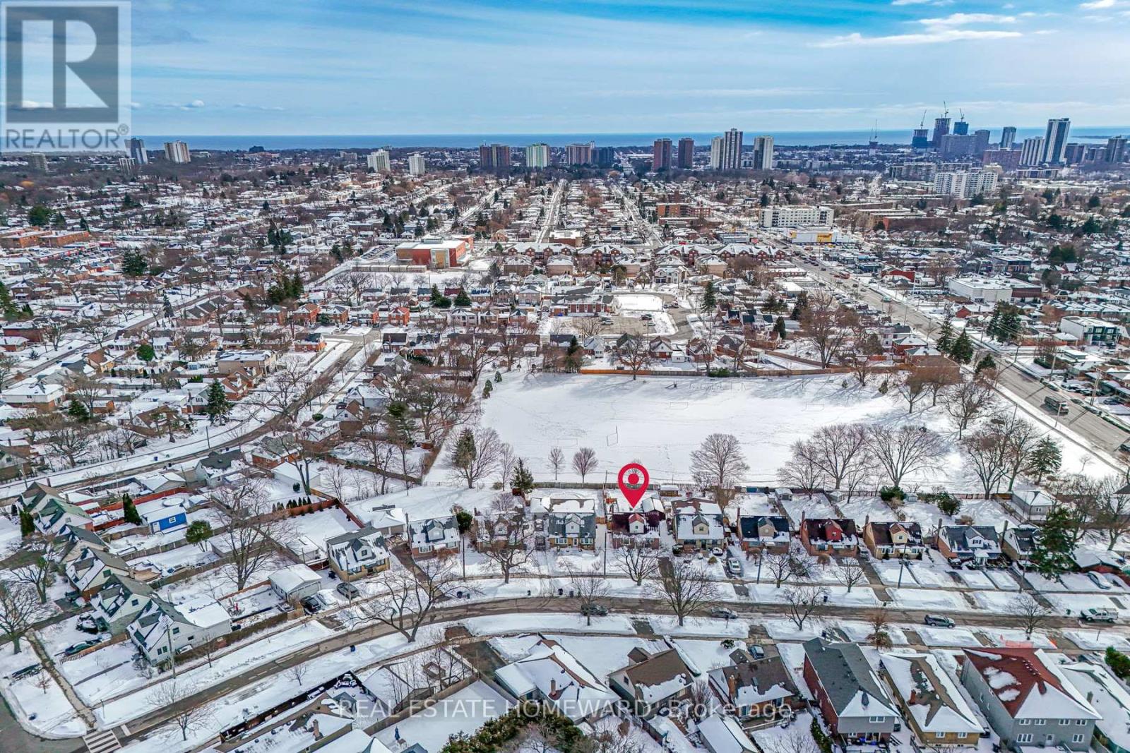 15 Medonte Avenue, Toronto (Clairlea-Birchmount), Ontario  M1L 1Z2 - Photo 3 - E12880060