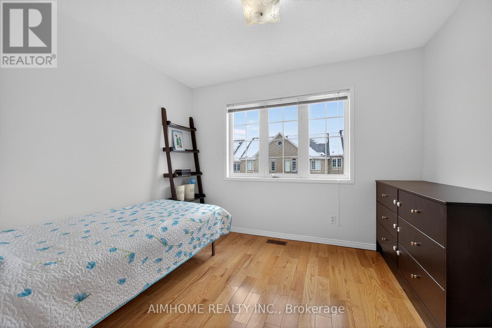 698 Warden Avenue, Toronto (Clairlea-Birchmount), Ontario  M1L 4W4 - Photo 22 - E12880090