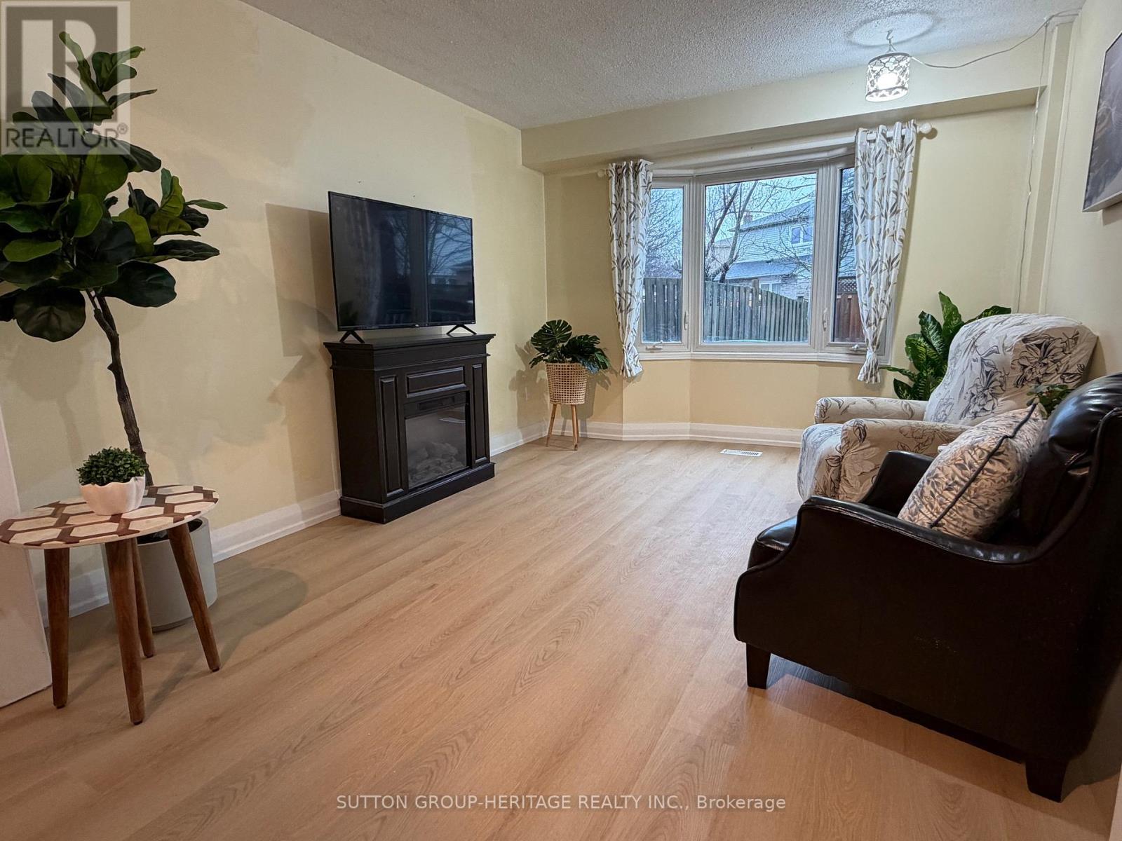 52 Barnes Drive, Ajax, Ontario  L1S 5C6 - Photo 13 - E12880114