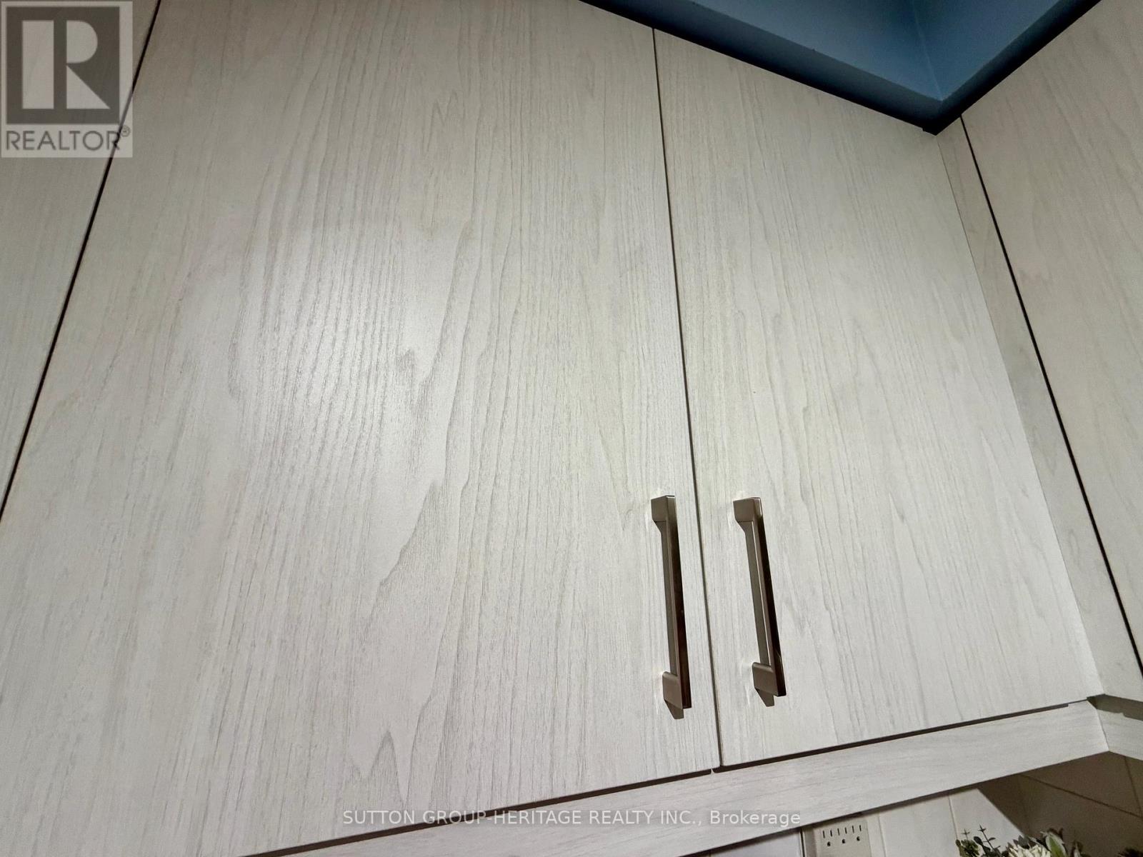 52 Barnes Drive, Ajax, Ontario  L1S 5C6 - Photo 6 - E12880114