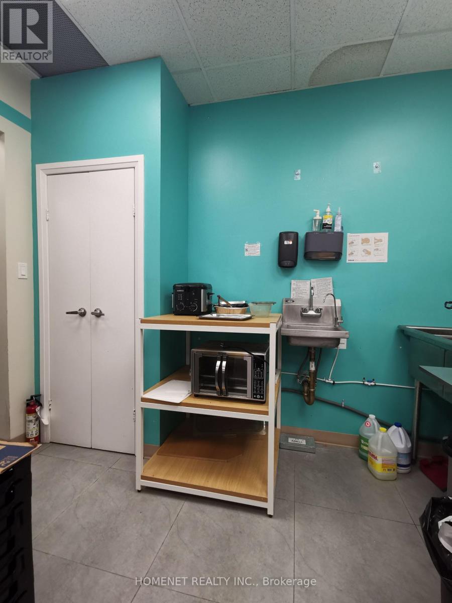 102 - 60 Brian Harrison Way, Toronto, Ontario  M1P 5J5 - Photo 14 - E12880216