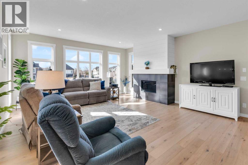 61 Cranbrook Rise Se, Calgary, Alberta  T3M 1W7 - Photo 9 - A2291425