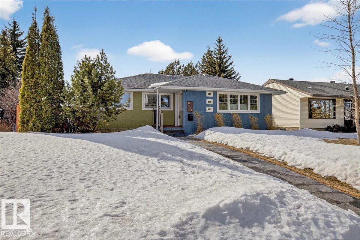 8111 70 Av Nw, Edmonton, Alberta  T6C 0A6 - Photo 4 - E4477275