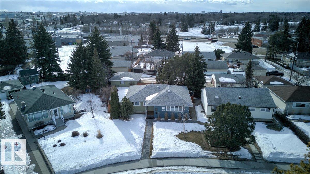 8111 70 Av Nw, Edmonton, Alberta  T6C 0A6 - Photo 52 - E4477275
